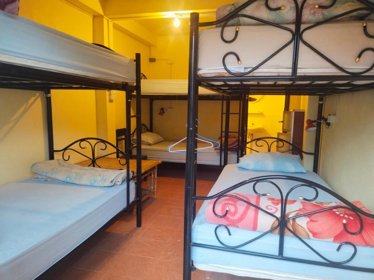 Pdv Guesthouse Muang Ngoi Extérieur photo