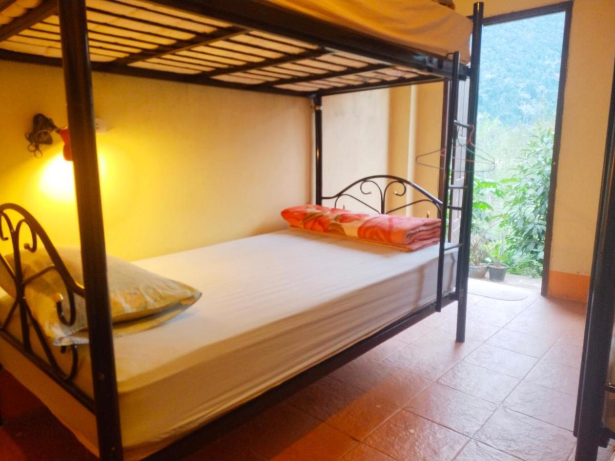 Pdv Guesthouse Muang Ngoi Extérieur photo