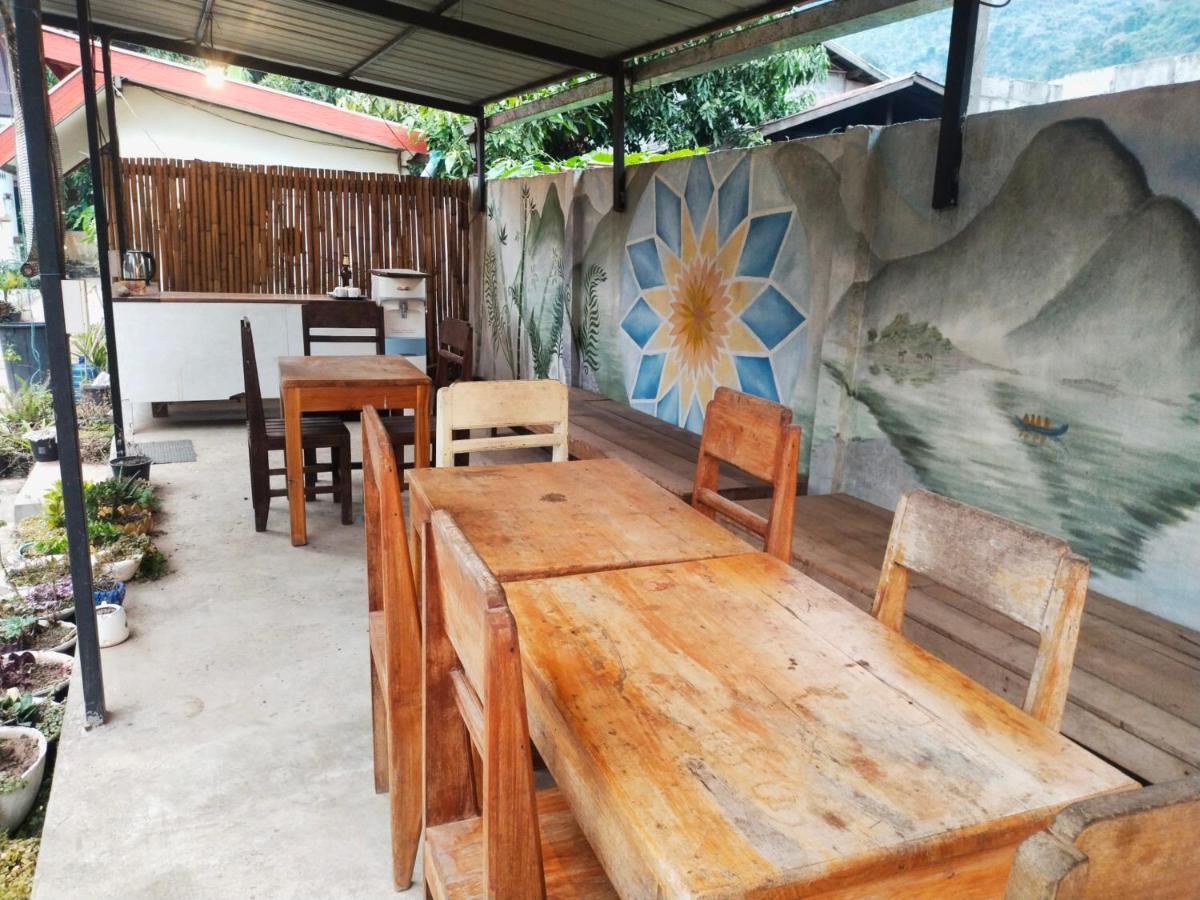 Pdv Guesthouse Muang Ngoi Extérieur photo